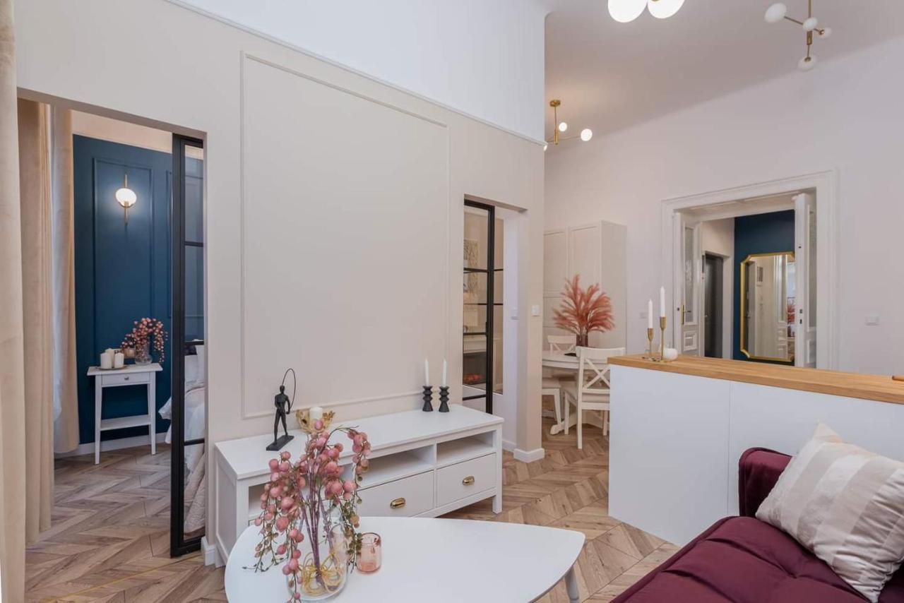 Olver Apartment Krakow Bagian luar foto